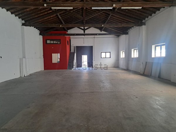 locale commerciale in affitto a Lentini