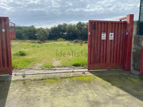 locale di sgombero in affitto a Lentini