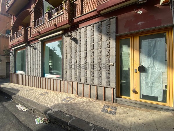 negozio in affitto a Lentini
