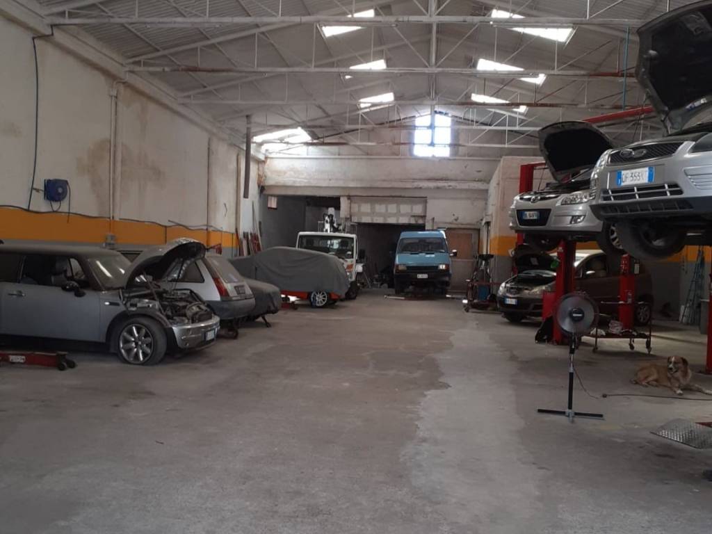 locale commerciale in affitto a Lentini