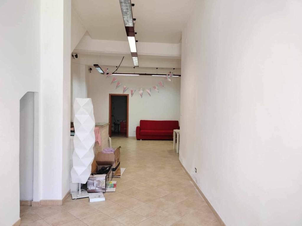 negozio in affitto a Lentini