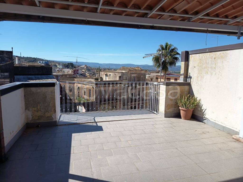 appartamento in affitto a Lentini