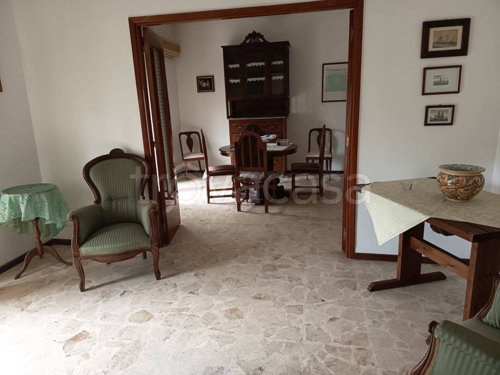 appartamento in affitto a Lentini