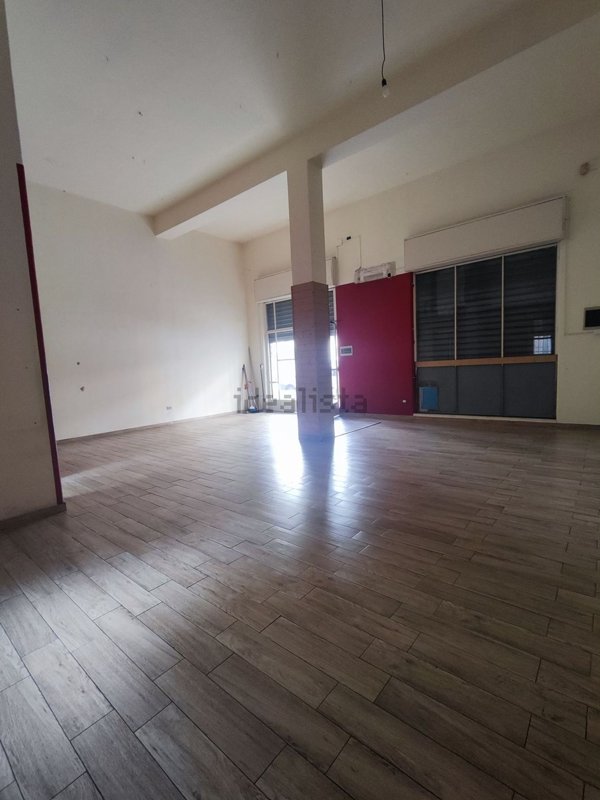 locale commerciale in affitto a Lentini