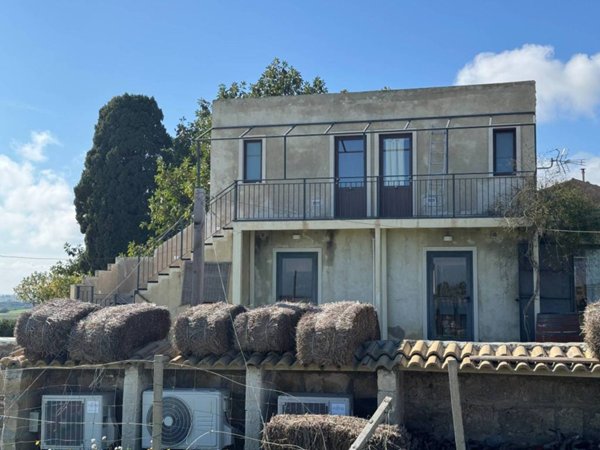 negozio in affitto a Noto