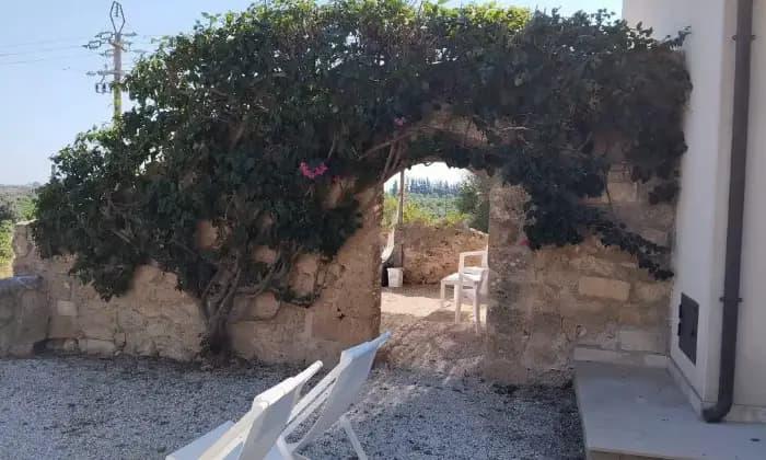 casa indipendente in vendita a Noto in zona Vendicari