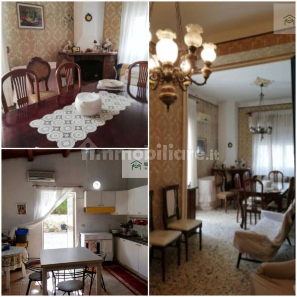 appartamento in affitto a Noto