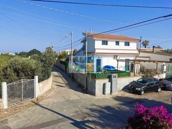 appartamento in affitto a Noto