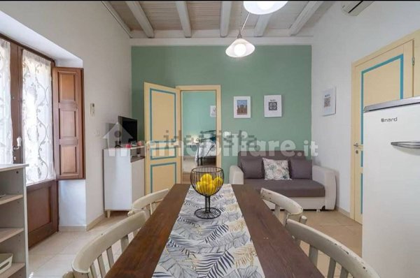 appartamento in affitto a Noto
