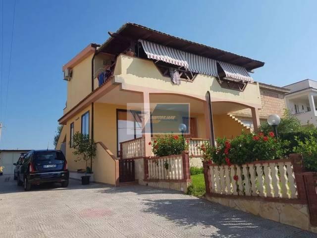 appartamento in affitto a Noto in zona Madonna Marina