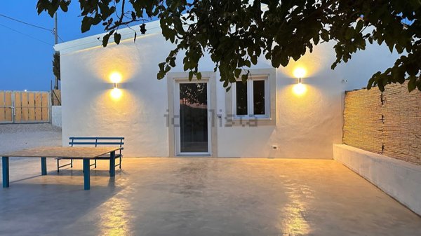 casa semindipendente in affitto a Pachino