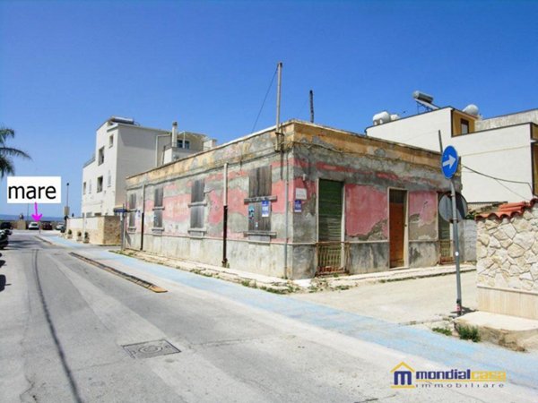 esavano in affitto a Pachino in zona Marzamemi