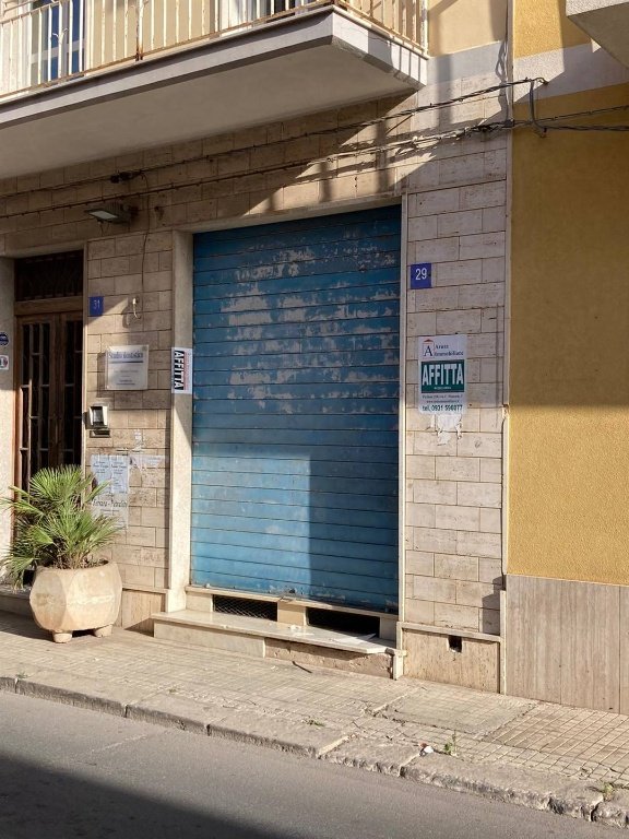 negozio in affitto a Pachino