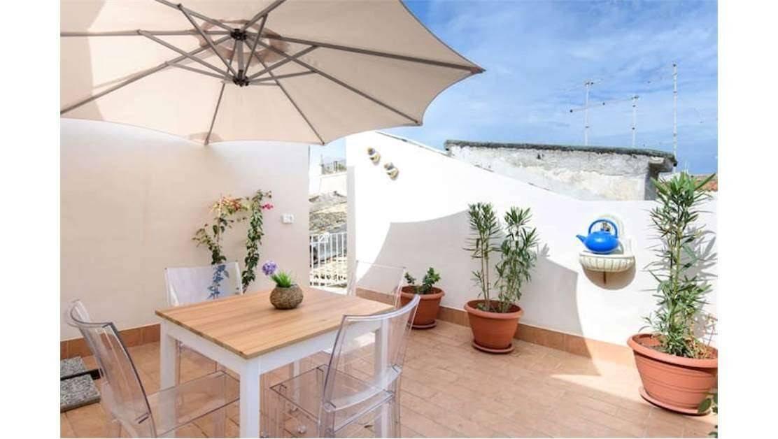appartamento in affitto a Siracusa in zona Isola Ortigia