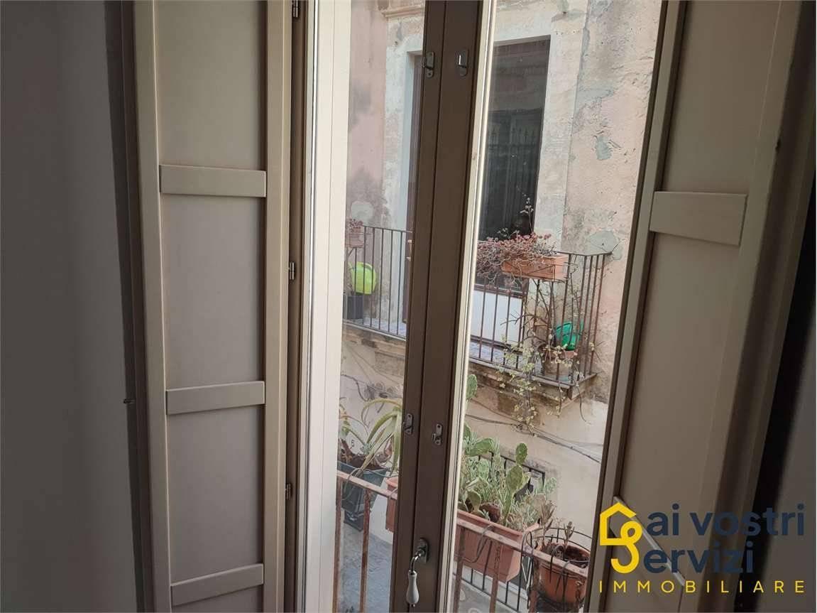 appartamento in affitto a Siracusa in zona Isola Ortigia