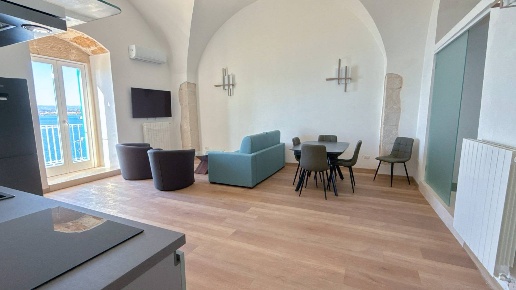 appartamento in affitto a Siracusa in zona Isola Ortigia