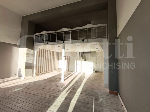 negozio in affitto a Siracusa in zona Centro Città