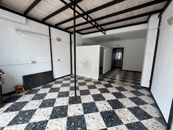 negozio in affitto a Siracusa in zona Centro Città