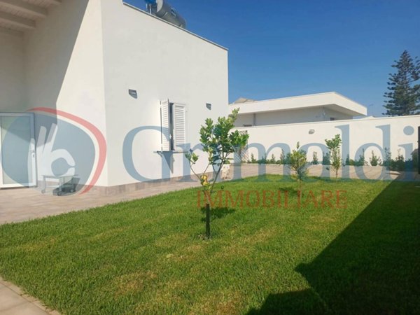 casa indipendente in affitto a Siracusa in zona Isola / Plemmirio