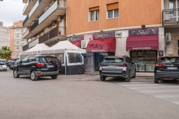 locale commerciale in affitto a Siracusa in zona Grottasanta