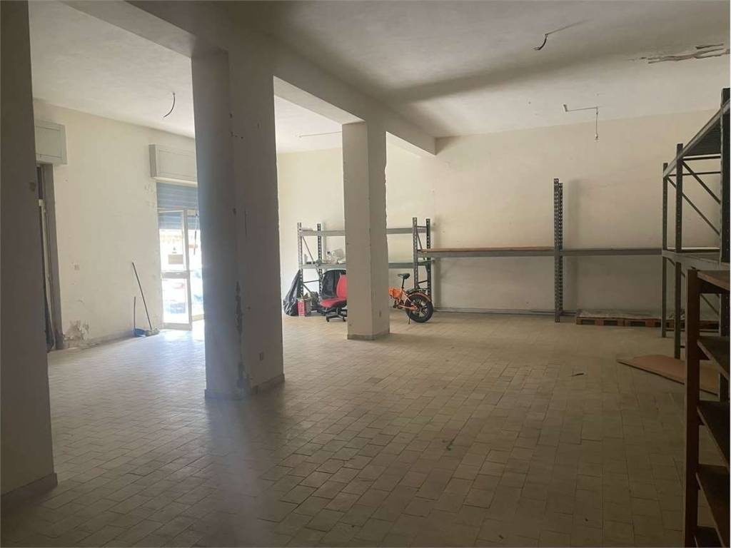 locale commerciale in affitto a Siracusa