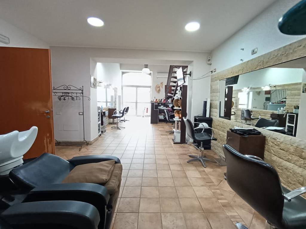 negozio in affitto a Siracusa in zona Centro Città