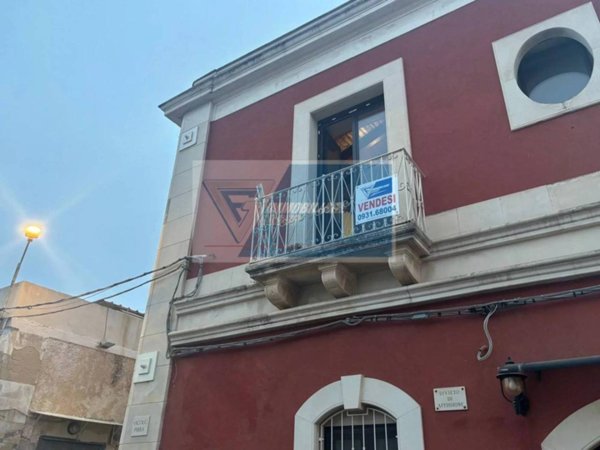 appartamento in affitto a Siracusa in zona Borgata