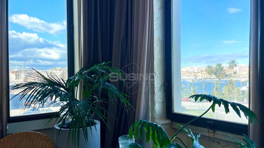 appartamento in affitto a Siracusa in zona Isola Ortigia