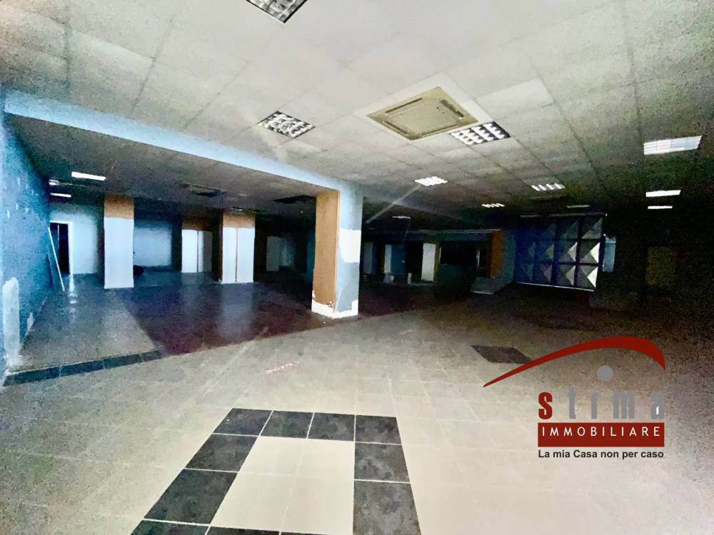 locale commerciale in affitto a Siracusa