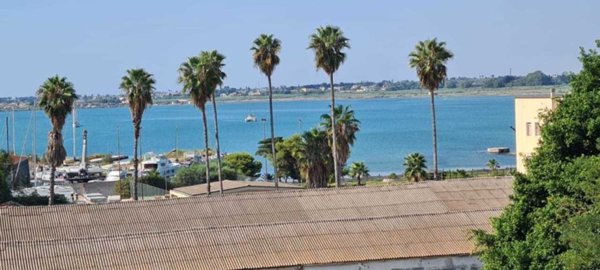 appartamento in affitto a Siracusa in zona Isola Ortigia