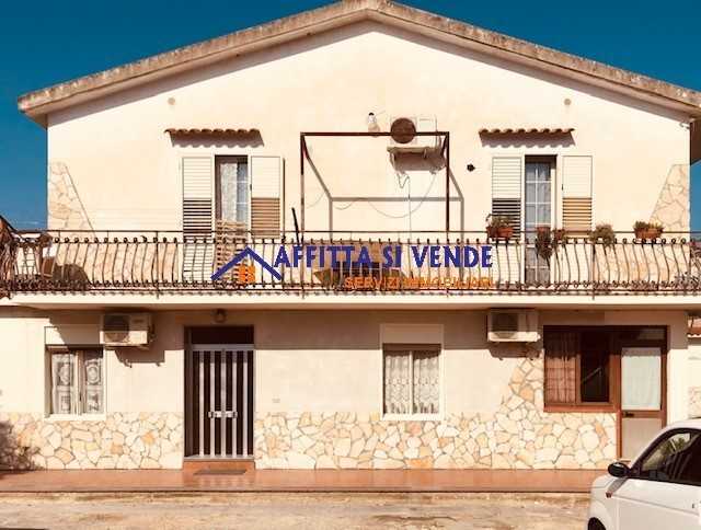 casa indipendente in affitto a Siracusa in zona Isola / Plemmirio