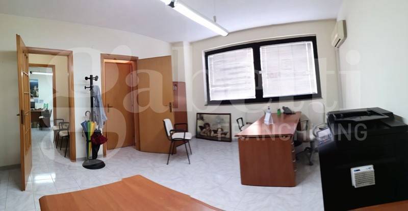 ufficio in affitto a Siracusa in zona Belvedere