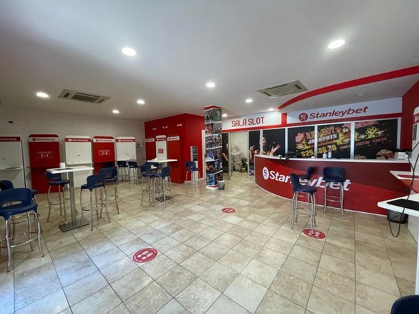 locale commerciale in affitto a Siracusa in zona Centro Città