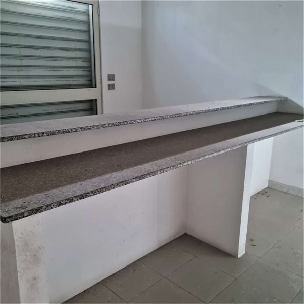 negozio in affitto a Siracusa in zona Epipoli