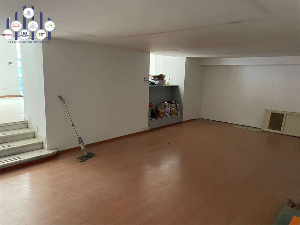 negozio in affitto a Siracusa in zona Centro Città