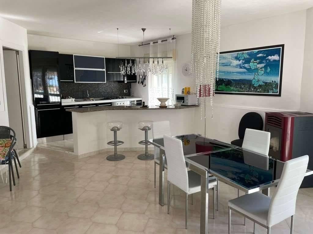 appartamento in affitto a Siracusa in zona Isola / Plemmirio