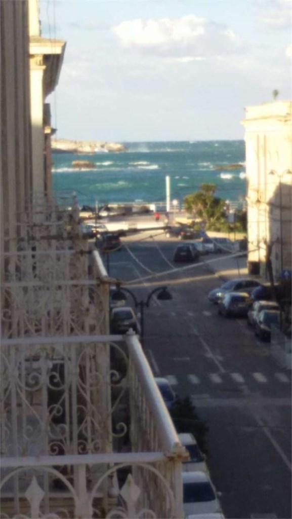 appartamento in affitto a Siracusa in zona Isola Ortigia