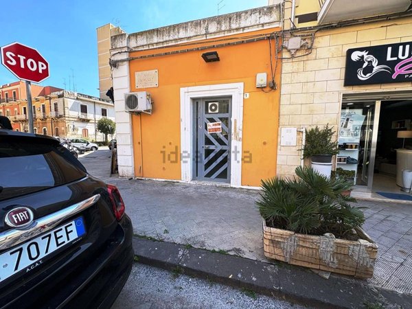 locale commerciale in affitto a Siracusa in zona Borgata