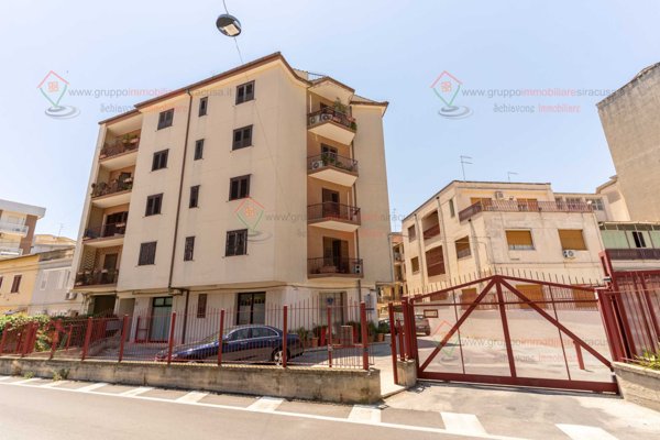 appartamento in affitto a Siracusa