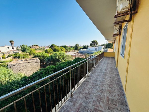 appartamento in affitto a Siracusa in zona Isola / Plemmirio