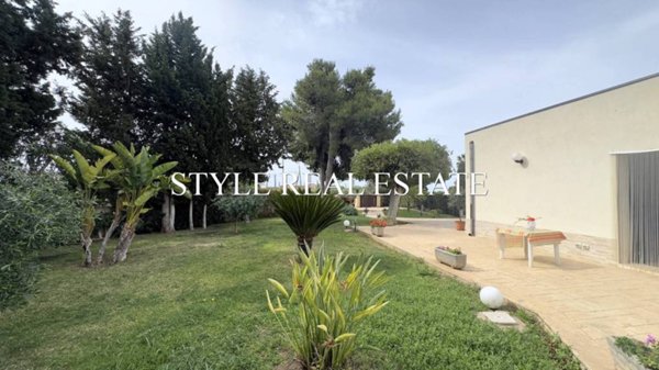 casa indipendente in affitto a Siracusa in zona Arenella