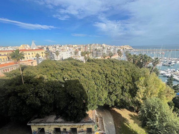 appartamento in affitto a Siracusa in zona Borgata