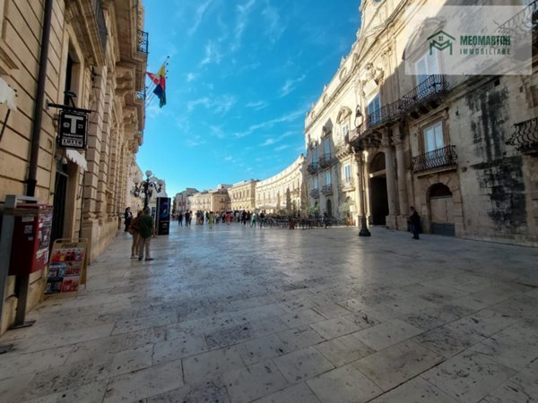 appartamento in affitto a Siracusa in zona Isola Ortigia