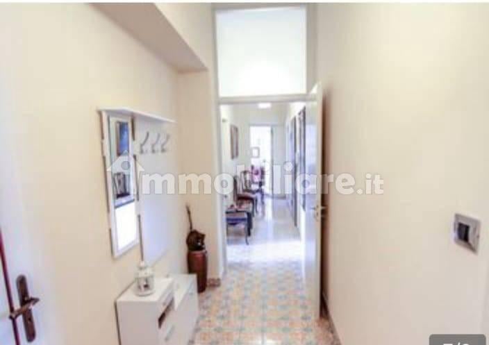 appartamento in affitto a Siracusa in zona Borgata
