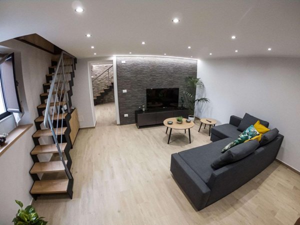 appartamento in affitto a Siracusa in zona Borgata