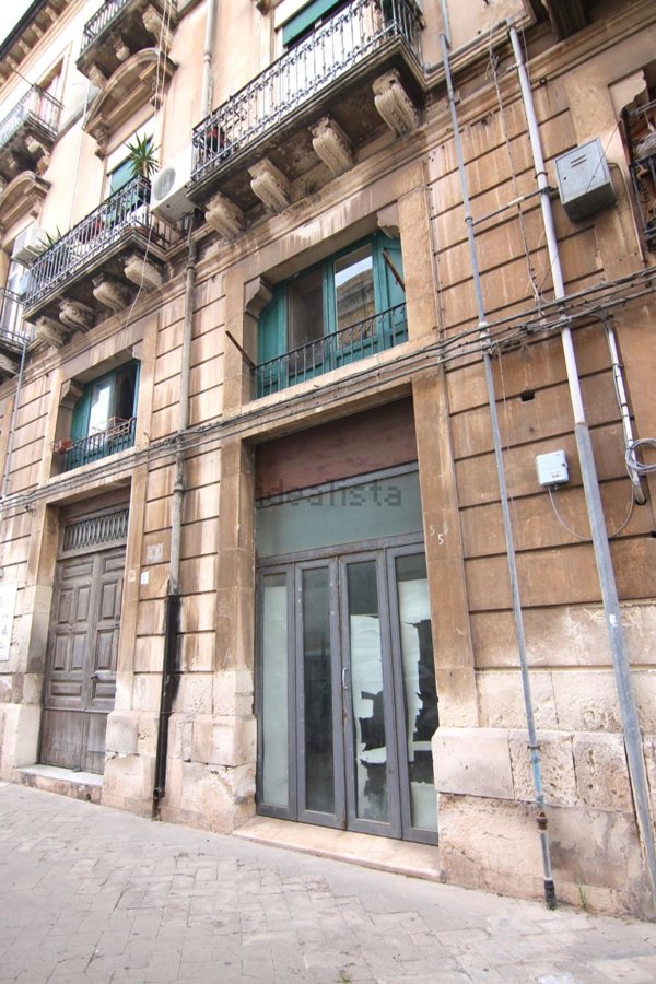 negozio in affitto a Siracusa