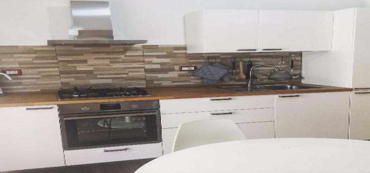 appartamento in affitto a Siracusa in zona Grottasanta