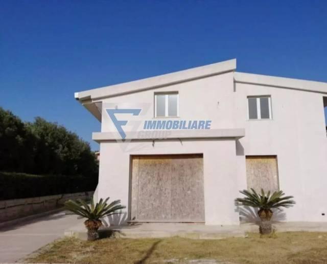 casa indipendente in affitto a Siracusa in zona Isola / Plemmirio