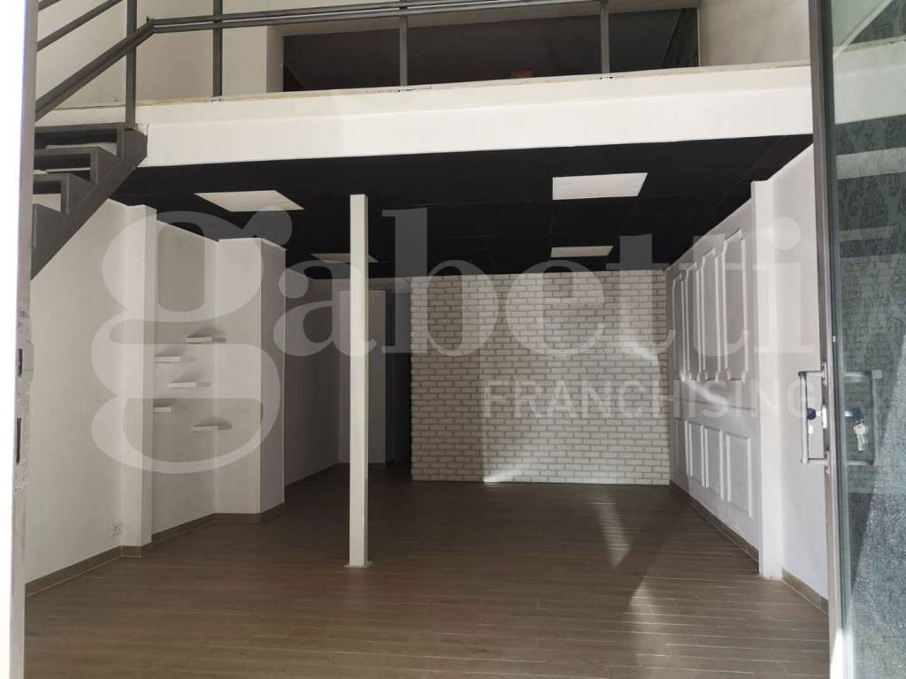 negozio in affitto a Siracusa