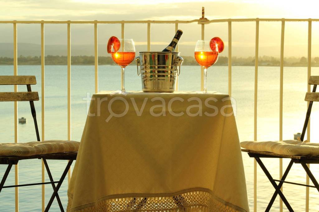 appartamento in affitto a Siracusa in zona Isola Ortigia
